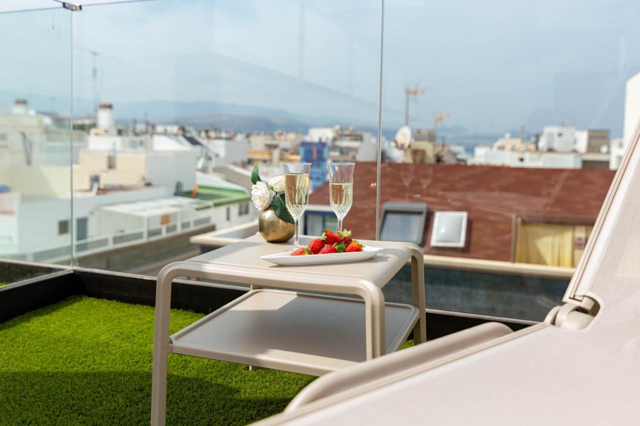 דירות לאס פאלמס דה גראן קנאריה Luxury Penthouse With Jacuzzi La Strada מראה חיצוני תמונה